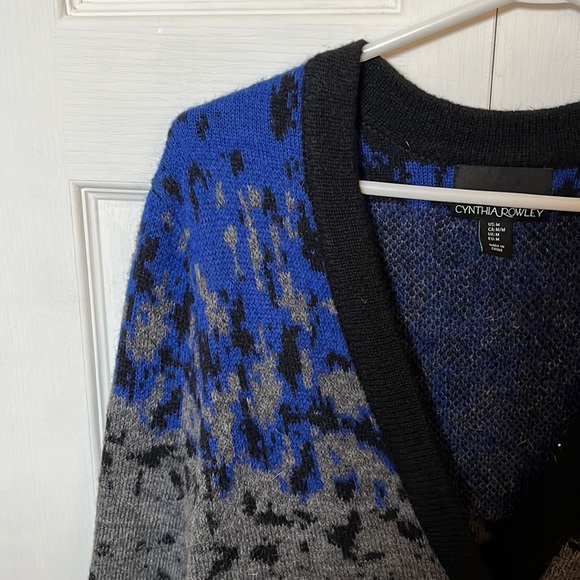 Speckled blue to grey ombré cardigan - Picture 2 of 5